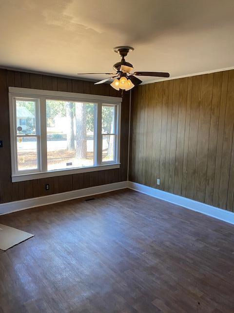 Foto del edificio - 401 Albert Dr