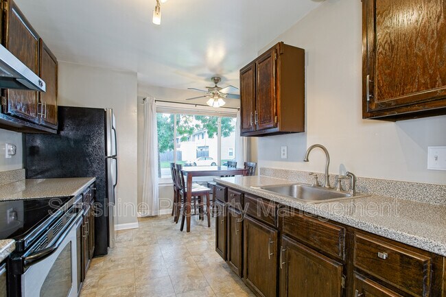 Building Photo - 168 Thalia Trace Dr