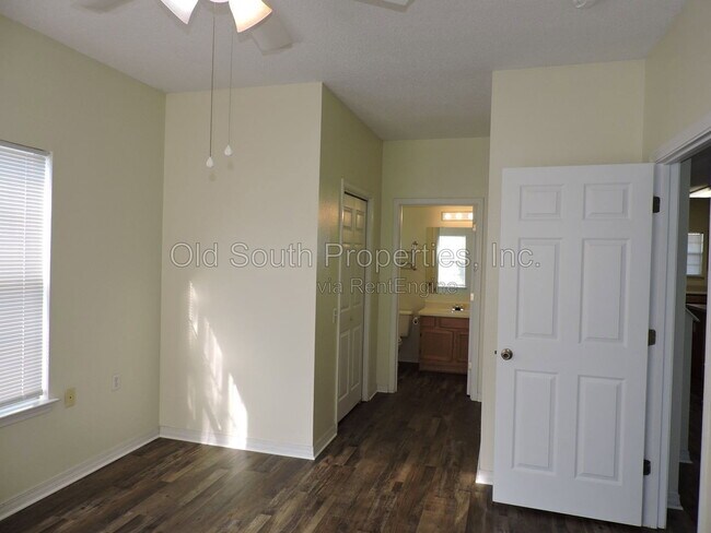 Foto del edificio - 1284 Jasper St