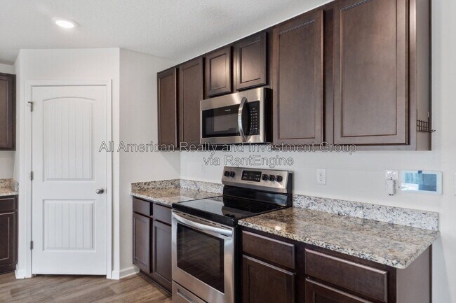 Building Photo - 921 Merganser Way