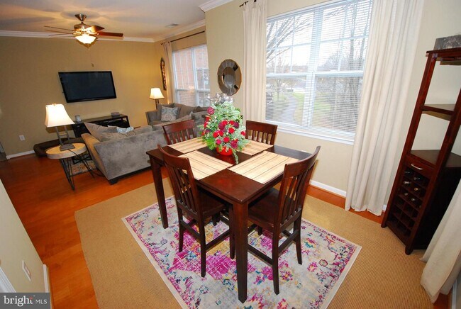 Foto del edificio - 13506 Derry Glen Ct