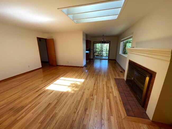 Foto del edificio - 5948 SE Milwaukie Ave