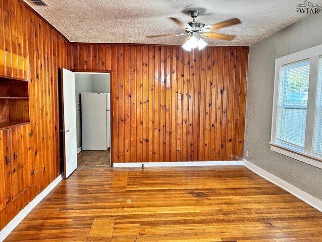 Foto del edificio - 3008 Cumberland Ave