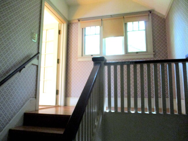 Stair balcony - 1348 38th St