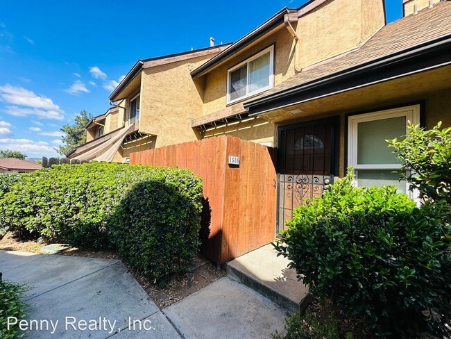 Building Photo - 2 br, 1.5 bath House - 1585 Stone Edge Cir