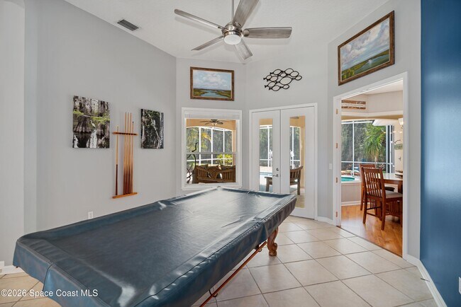 Foto del edificio - 2025 Sykes Creek Dr