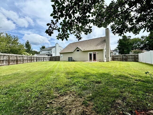 Foto del edificio - Ready 06-17-26 in Sawyers Mill - Ranch Home w/Loft On Cul-De-Sac! Pet Friendly - Grassfield High ...