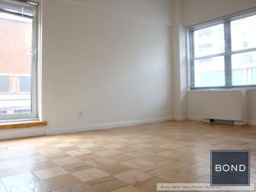 Building Photo - 245 E 63rd St