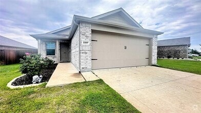 Building Photo - 2207 Nightgrove Cir