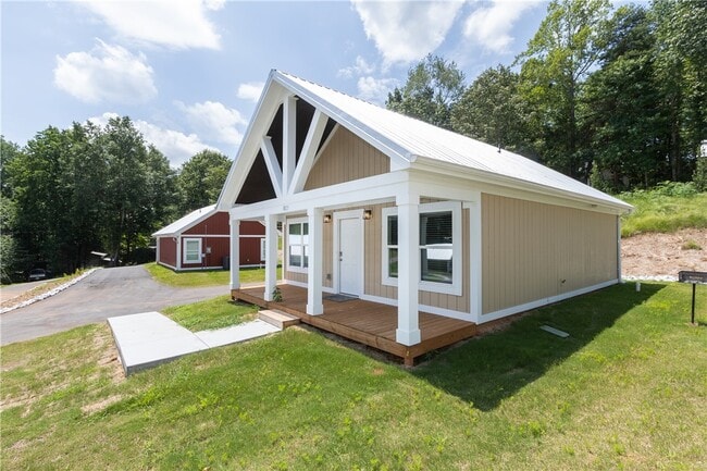 Building Photo - 1025 Smyzer Rd