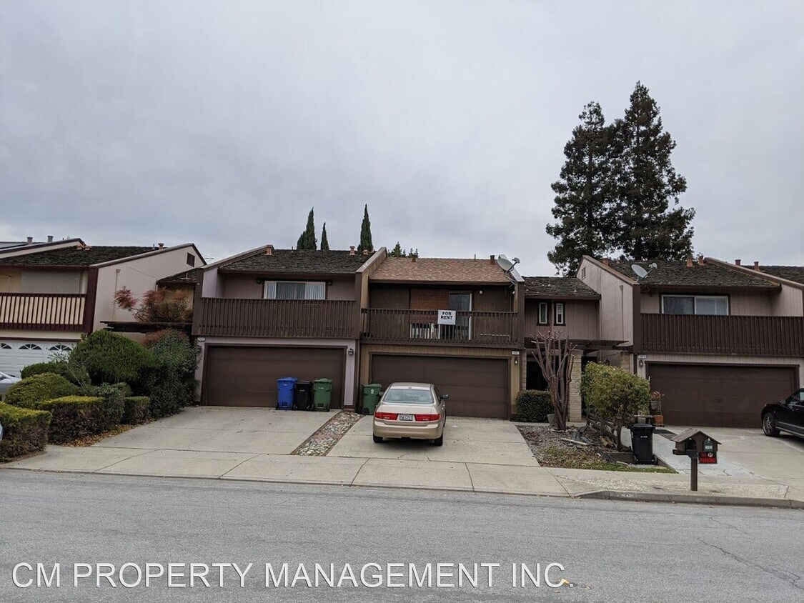 Primary Photo - 3 br, 2.5 bath House - 2497 Parkside Drive