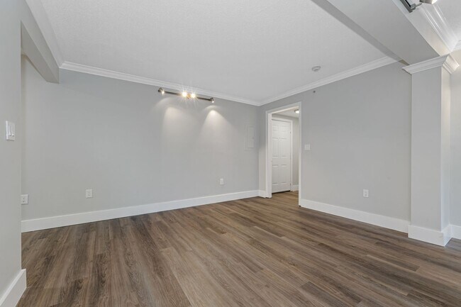 Foto del edificio - 190 N Shore Rd