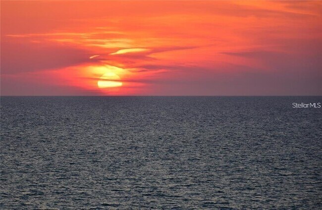 Foto del edificio - 4822 Ocean Blvd