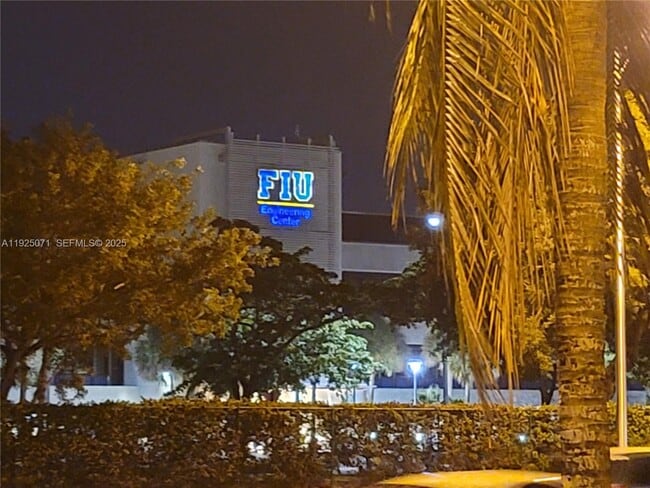 Building Photo - 200 NW 107th Ave