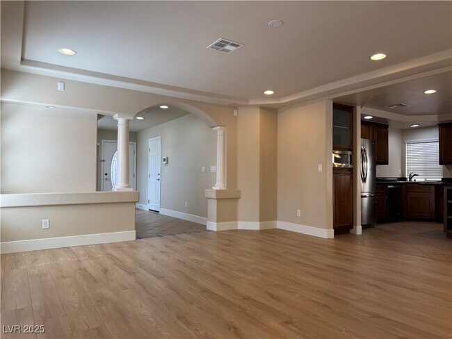 Foto del edificio - 6835 Frogs Leap Ct