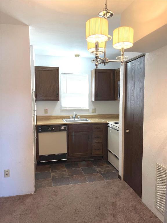 Building Photo - 145 Ashley Dr