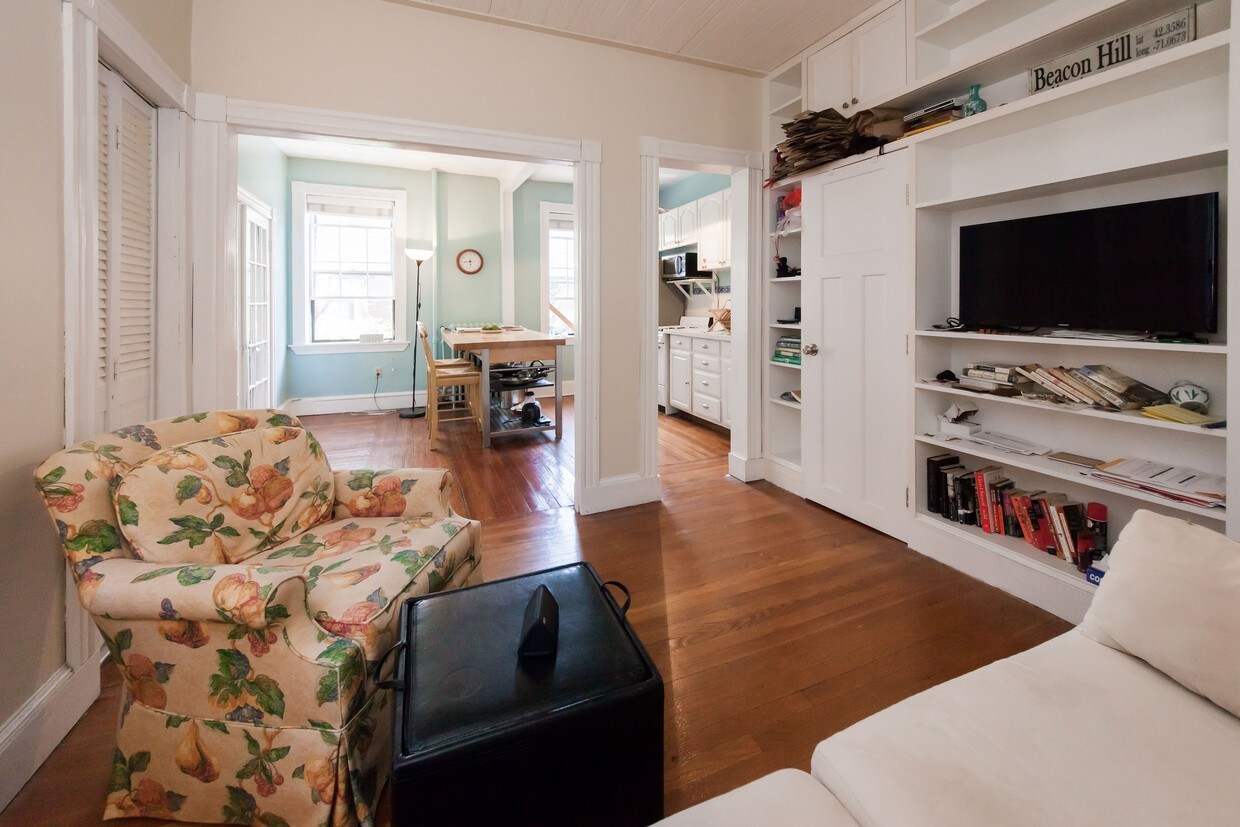 Foto principal - 70 Revere St