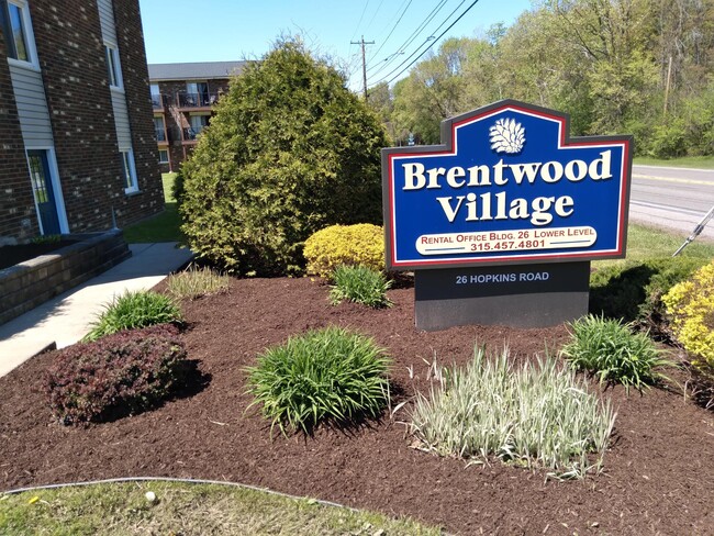 Foto del edificio - Brentwood Village Apartments