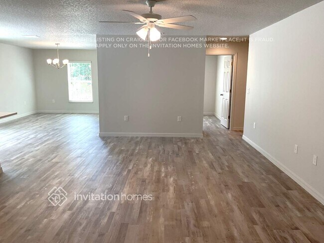 Foto del edificio - 1539 Leeward Ave SE