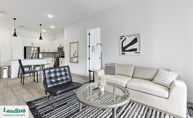 Building Photo - 650 E Sycamore St