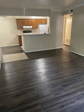 Building Photo - 5923 E 33rd Ct