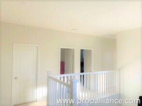 Building Photo - 31540 Sweetwater Cir