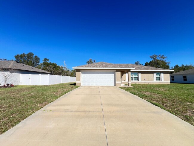 Foto del edificio - Incredible, 3 Bedroom, 2 Bathroom Home in ...
