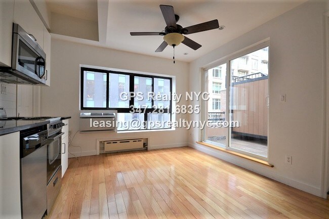 Building Photo - 340 Amsterdam Ave