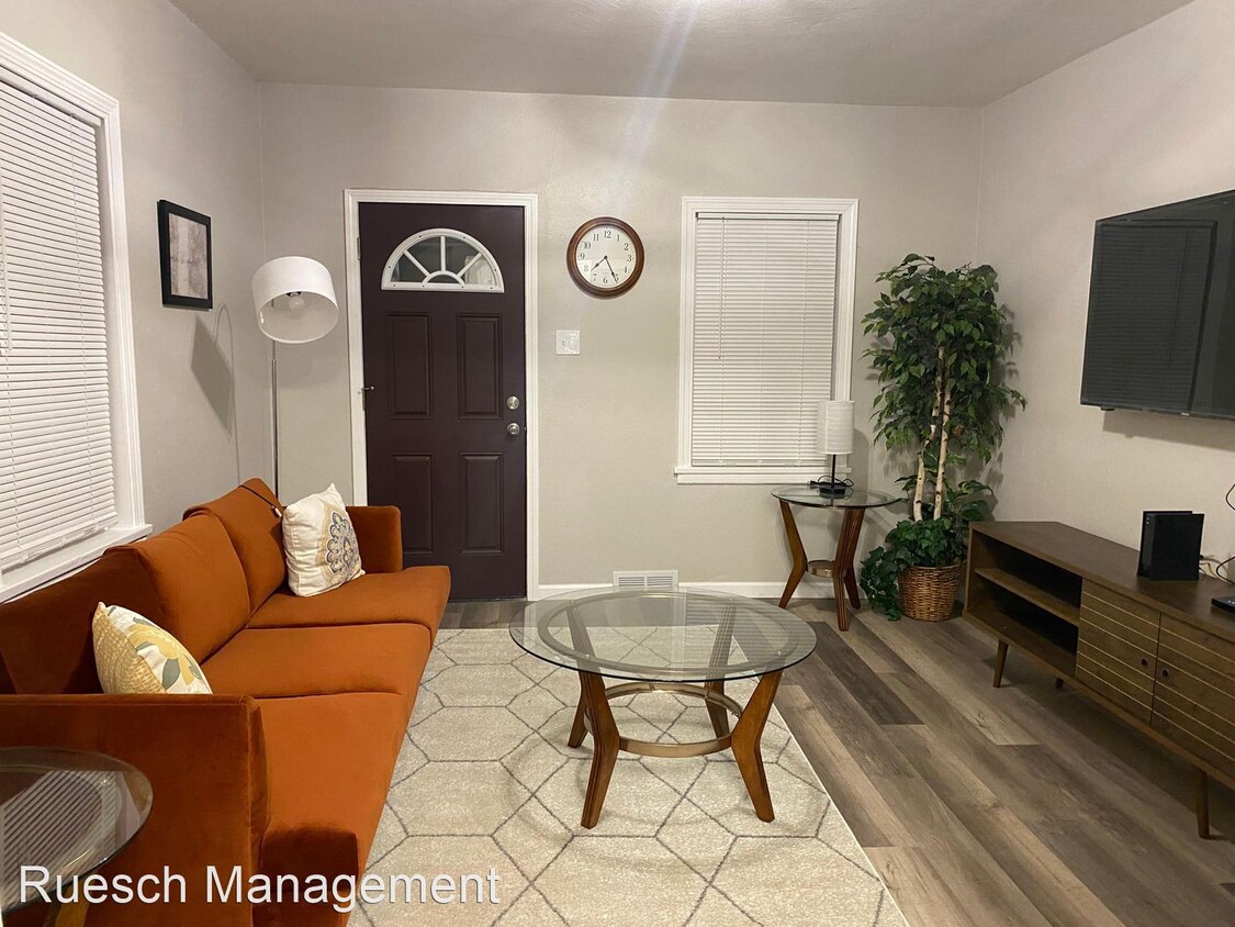 Primary Photo - 3 br, 1 bath House - 316 N Ashland