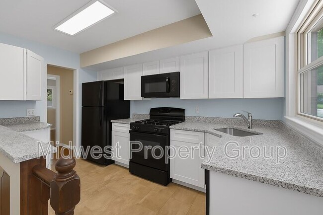 Building Photo - 10515 Prestwick Dr