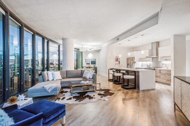Foto del edificio - Effortless Luxury 1/1 in Downtown
