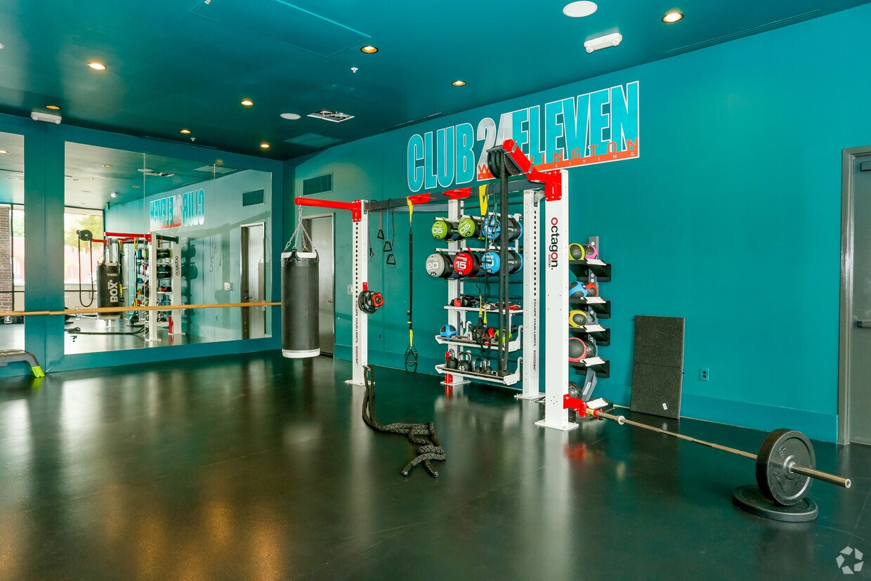 2411 Washington Apartments Houston, TX