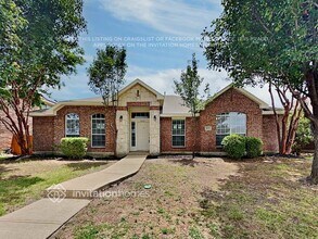 Building Photo - 8010 Munich Dr