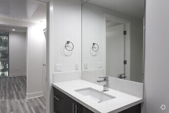 2BR, 2BA-1002 SF - The Luxe Residential