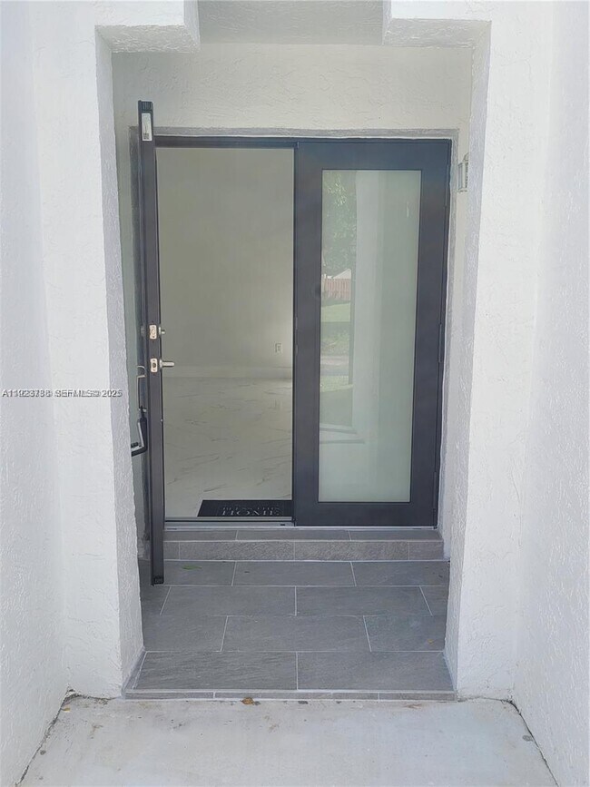 Building Photo - 8900 SW 5th Terrace