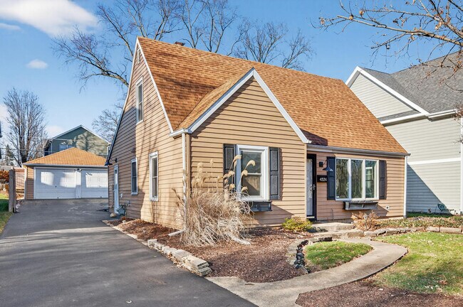 Foto del edificio - 4524 Washington St