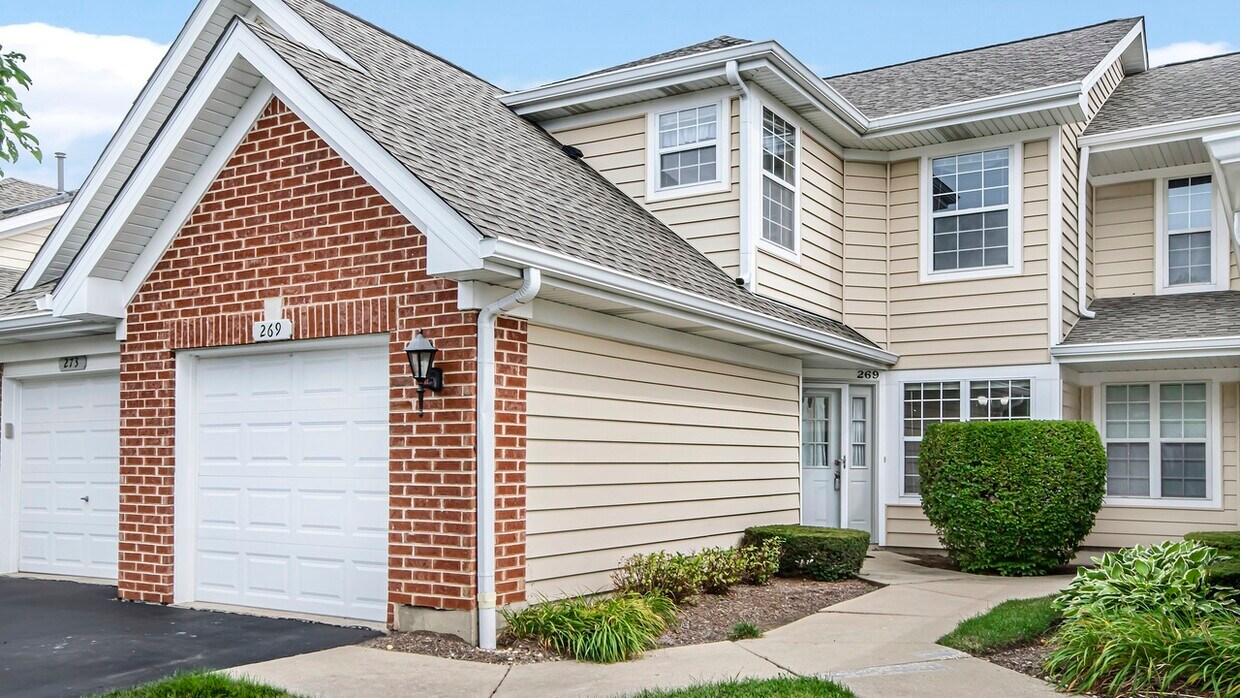 269 Sheffield Dr, Schaumburg, IL 60194 Townhome Rentals in Schaumburg