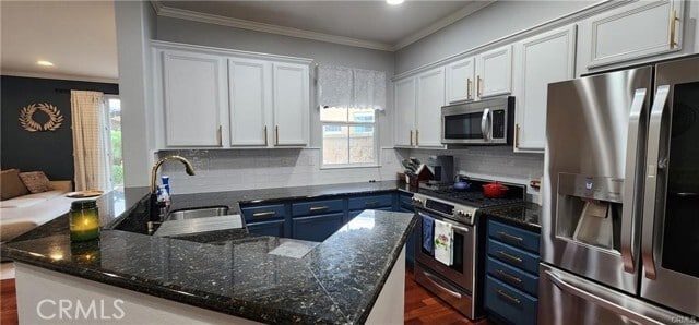 Foto del edificio - 8692 E 9th St