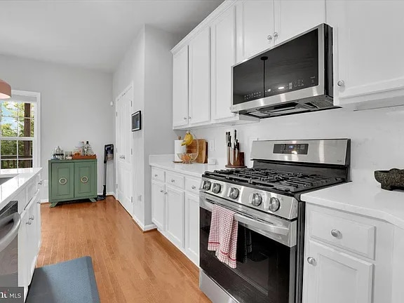 Photo - 25086 Magnetite Terrace (Aldie, VA) Townhome