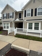 Building Photo - 4101 Lenox Oval