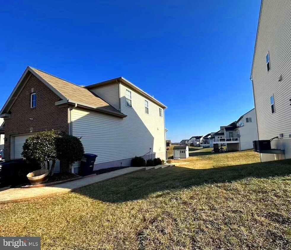 Foto principal - 3254 Kira Ct