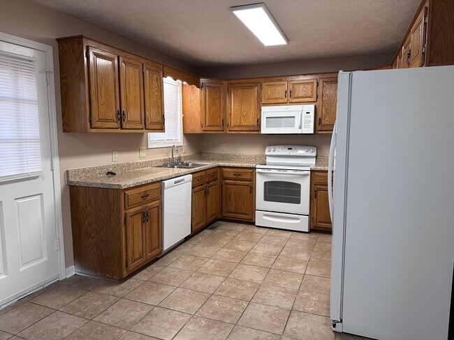 Foto del edificio - 69 Randi Dr