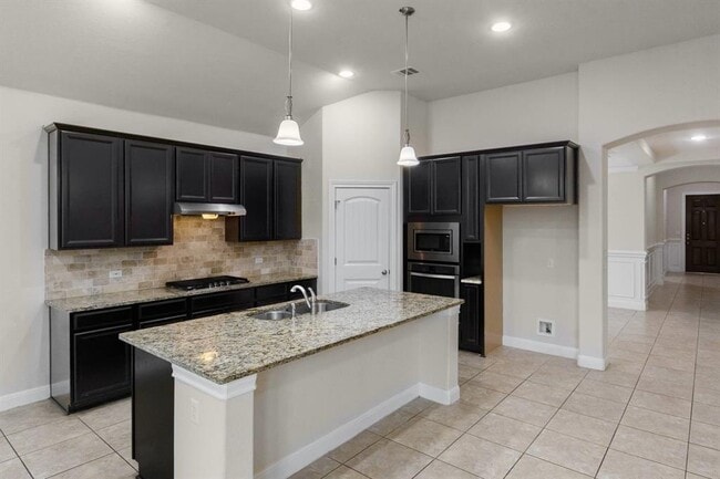 Building Photo - 4405 Trinity Woods St