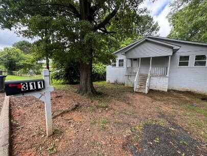 Foto principal - Welcome to this single-family home in **Ma...