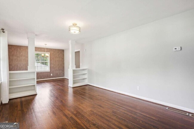 Foto del edificio - 1960 Brewer Blvd SW