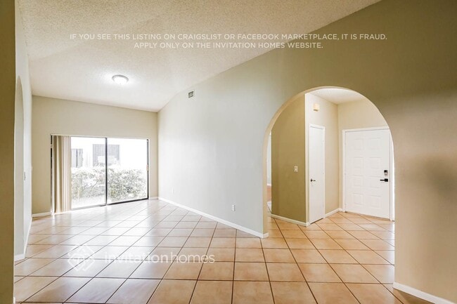 Foto del edificio - 11571 Waterford Ct