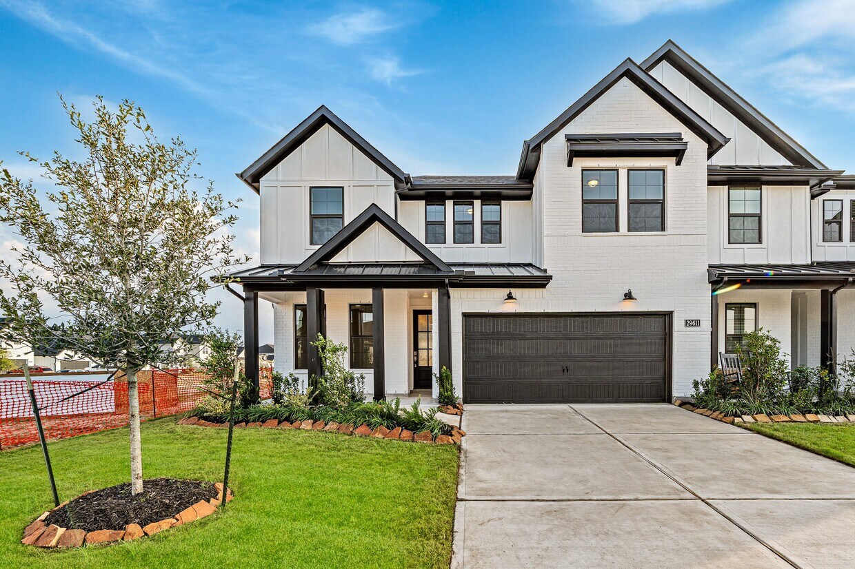 Foto principal - 29611 Smokey Bourbon Ln