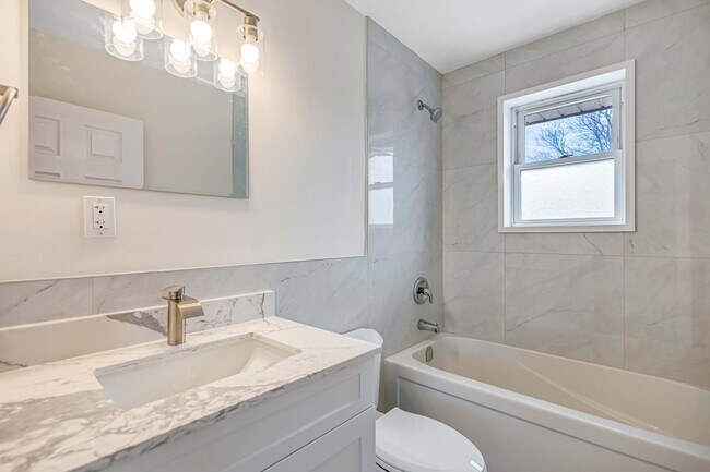 Photo du bâtiment - 1889-1889 Wavell St