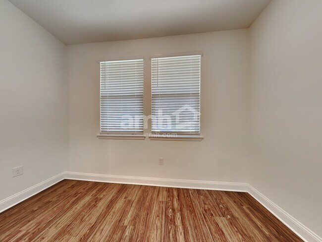 Foto del edificio - 2987 Hill Valley Ln