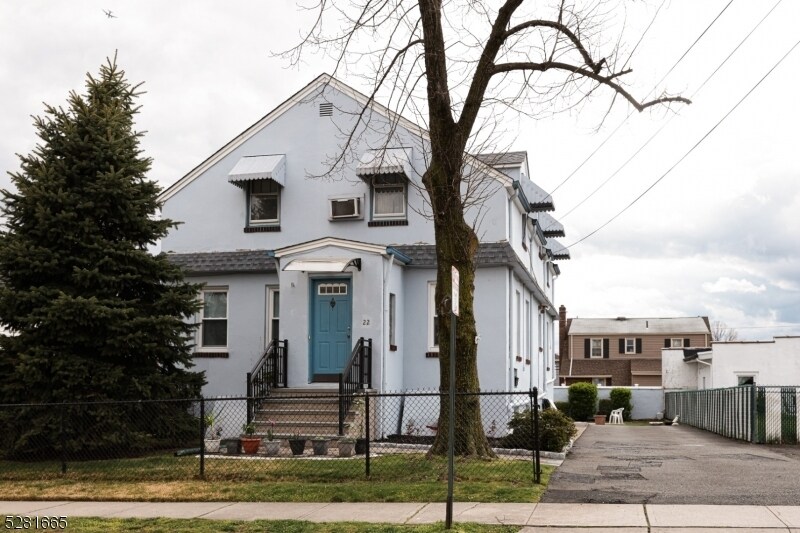 22 Home Pl Unit 1, Lodi, NJ 07644 Room for Rent in Lodi, NJ